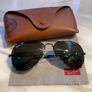 Ray Ban Black Aviator Sunglasses